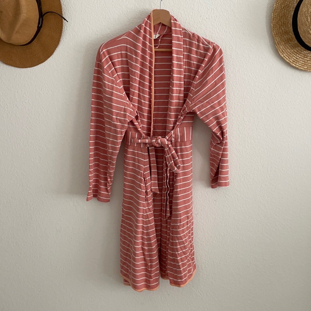 Lake Robe size medium